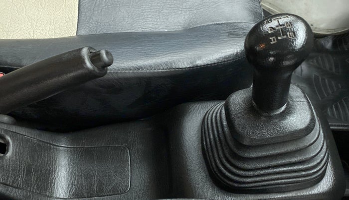 2021 Maruti Eeco 5 STR WITH AC PLUSHTR, CNG, Manual, 15,651 km, Gear Lever