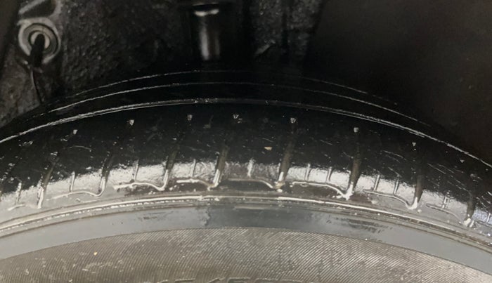 2013 Hyundai Sonata 2.4 GDI MT, Petrol, Manual, 61,158 km, Left Rear Tyre Tread