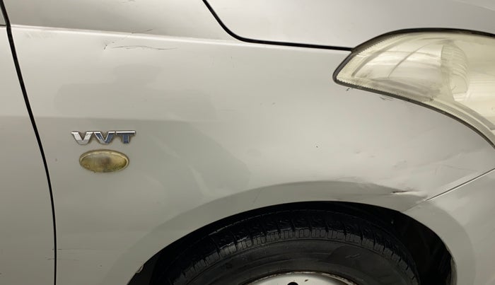 2011 Maruti Swift LXI, Petrol, Manual, 52,400 km, Right fender - Minor scratches
