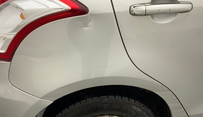 2011 Maruti Swift LXI, Petrol, Manual, 52,400 km, Right quarter panel - Slightly dented