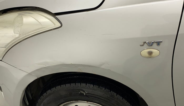 2011 Maruti Swift LXI, Petrol, Manual, 52,400 km, Left fender - Minor scratches