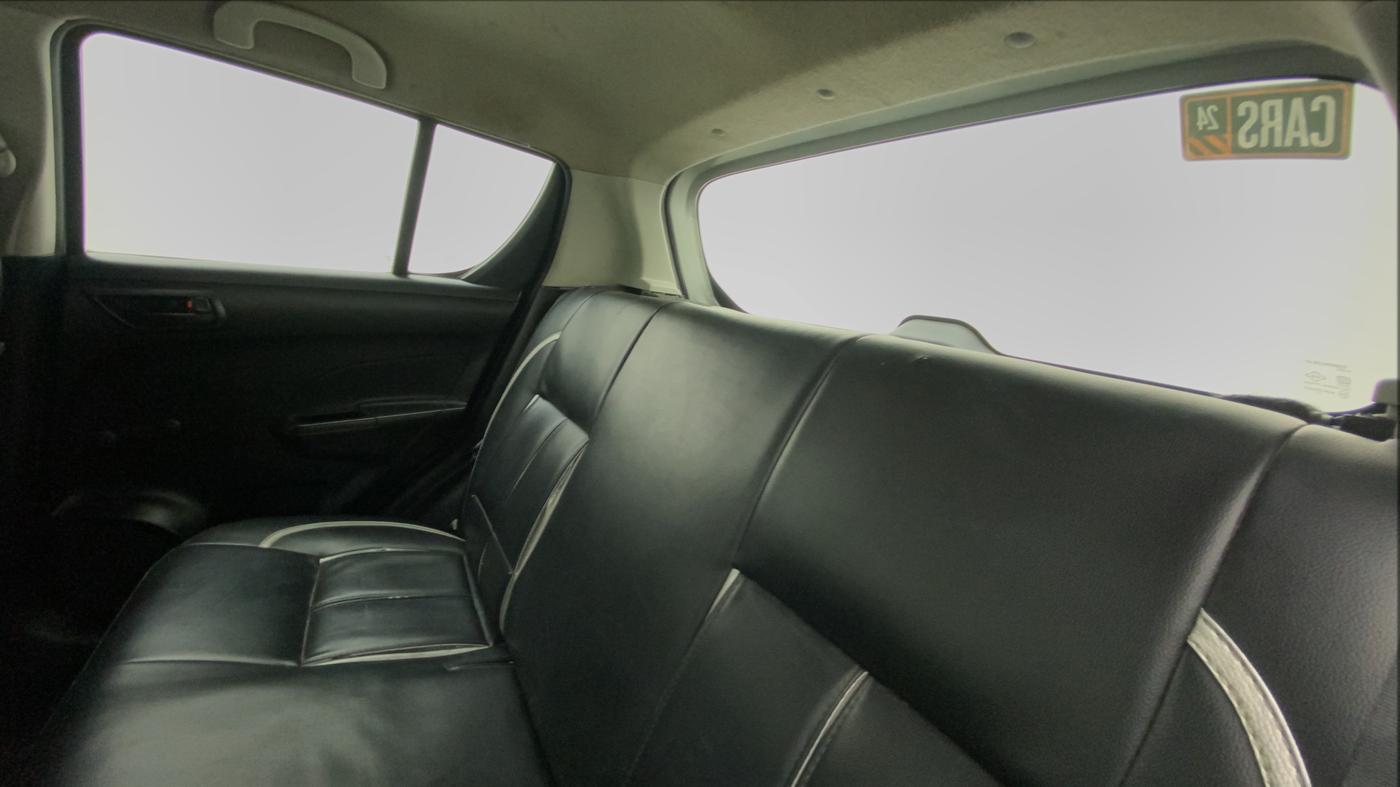 2011 Maruti Swift LXI, Petrol, Manual, 52,400 km, Right Side Rear Door Cabin