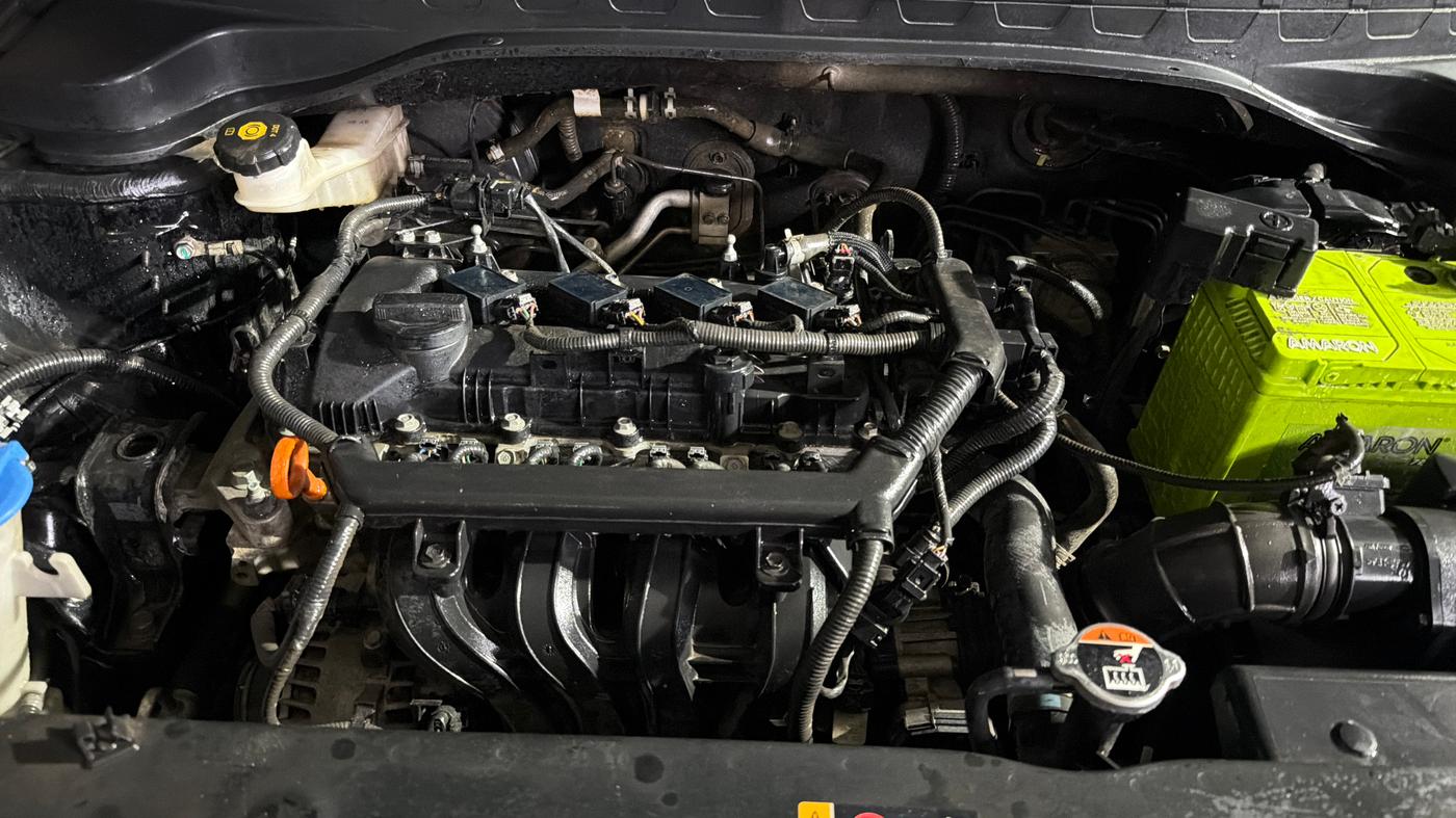 2020 KIA SONET HTK PLUS 1.2, Petrol, Manual, 64,344 km, Engine View