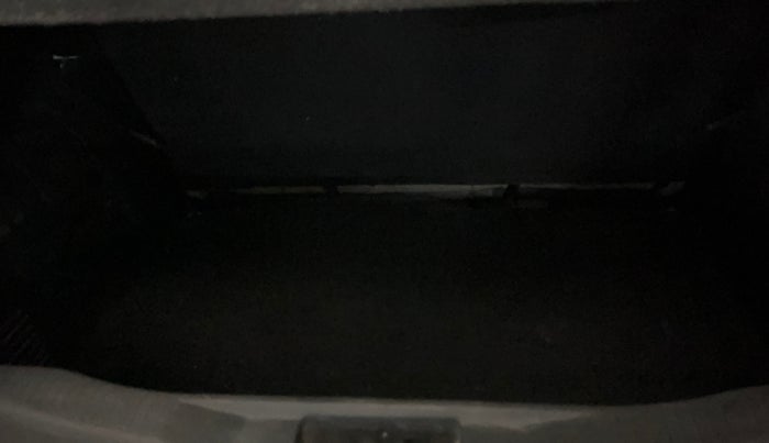 2021 Renault Kiger RXL 1.0 TURBO MT, Petrol, Manual, 38,886 km, Boot Inside