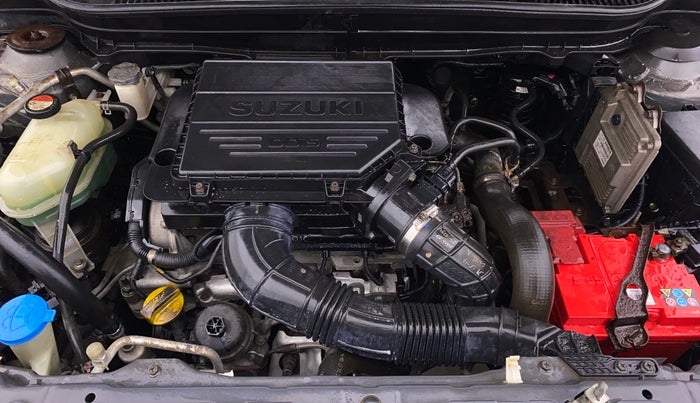 2017 Maruti Vitara Brezza ZDI PLUS, Diesel, Manual, 40,680 km, Engine View