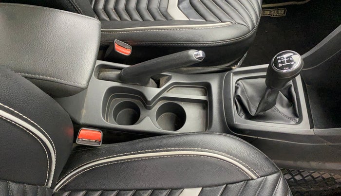 2017 Maruti Vitara Brezza ZDI PLUS, Diesel, Manual, 40,680 km, Gear Lever