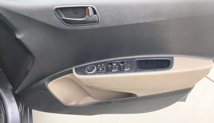 2019 Hyundai Grand i10 MAGNA 1.2 KAPPA VTVT, Petrol, Manual, 41,923 km, Driver Side Door Panels Control