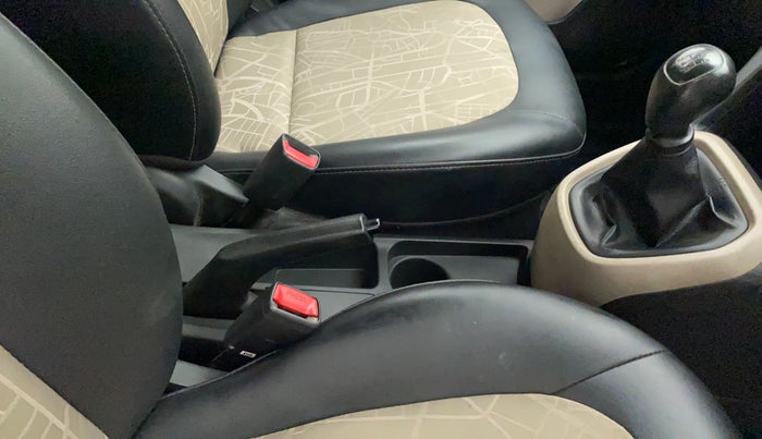 2019 Hyundai Grand i10 MAGNA 1.2 KAPPA VTVT, Petrol, Manual, 41,923 km, Gear Lever