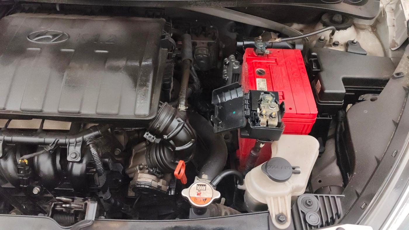 2016 Hyundai Xcent SX AT 1.2 (O), Petrol, Automatic, 31,826 km, Engine View - Left