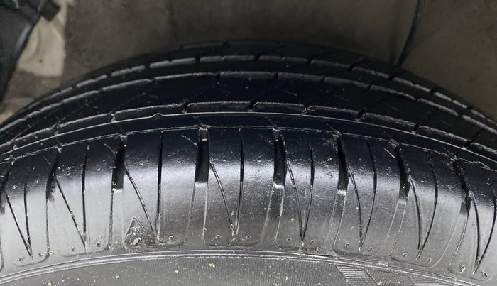 2012 Hyundai i20 SPORTZ 1.2, Petrol, Manual, 76,643 km, Right Rear Tyre Tread
