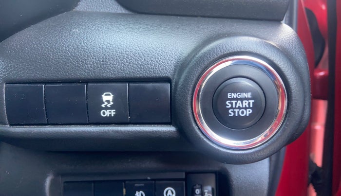 2024 Maruti Swift VXi (O), Petrol, Manual, 30,370 km, Keyless Start/ Stop Button