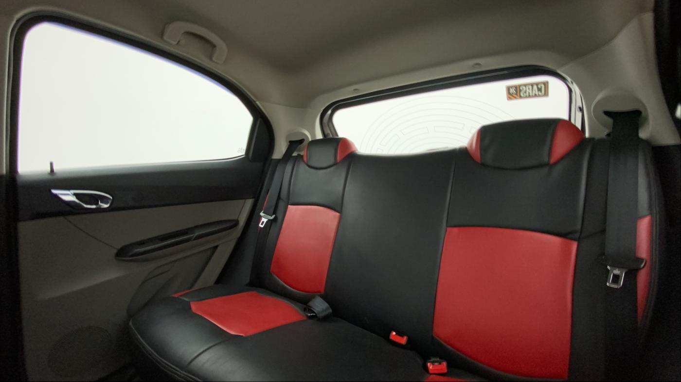 2018 Tata Tiago XZ DIESEL, Diesel, Manual, 64,409 km, Right Side Rear Door Cabin