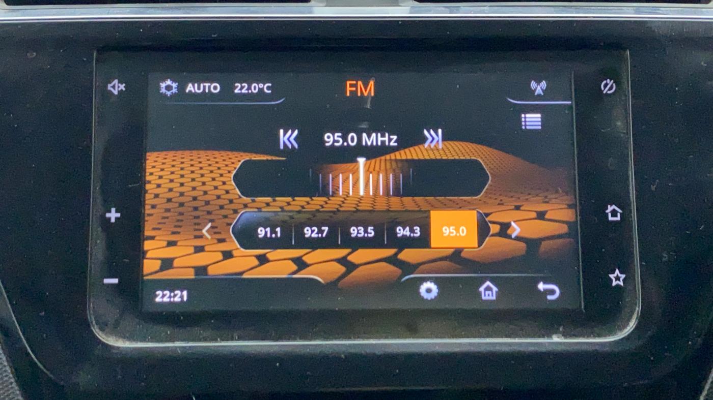 2020 Tata Tiago XZA+ 1.2 RTN, Petrol, Automatic, 32,595 km, Infotainment System