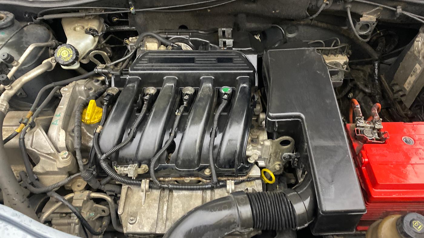 2016 Nissan Terrano XL (P), Petrol, Manual, 83,844 km, Engine View