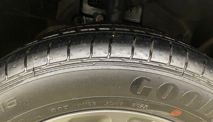 2020 Ford FREESTYLE TITANIUM PLUS 1.2 PETROL, Petrol, Manual, 5,628 km, Right Front Tyre Tread