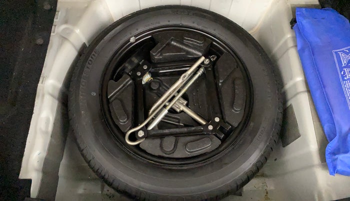 2020 Tata NEXON XZ PLUS (O) PETROL, Petrol, Manual, 26,404 km, Spare Tyre