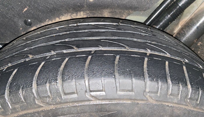 2018 Mahindra MARAZZO M8 7 STR, Diesel, Manual, 57,465 km, Left Rear Tyre Tread