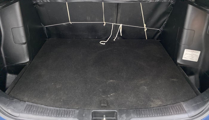2018 Maruti S Cross ZETA 1.3 SHVS, Diesel, Manual, 57,645 km, Boot Inside