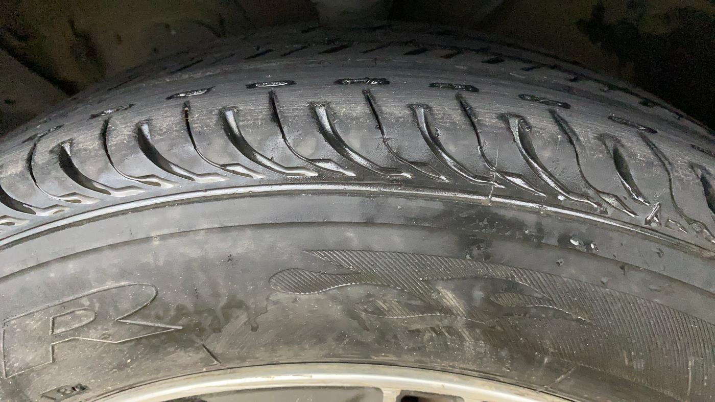 2016 Hyundai Creta SX PLUS AT 1.6 PETROL, Petrol, Automatic, 82,563 km, Left Front Tyre Tread