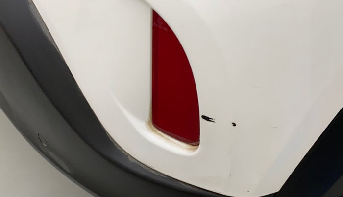 2020 Renault Kwid RXT 1.0 AMT (O), Petrol, Automatic, 7,376 km, Rear bumper - Minor scratches