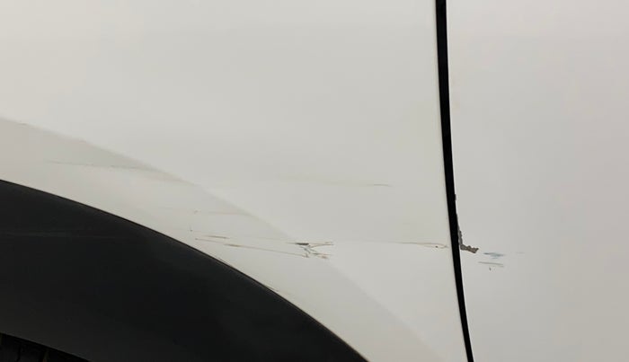 2020 Renault Kwid RXT 1.0 AMT (O), Petrol, Automatic, 7,376 km, Left fender - Minor scratches