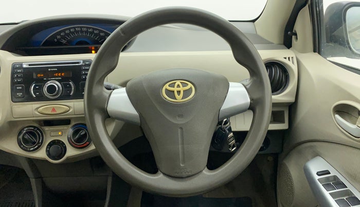 2013 Toyota Etios G, Petrol, Manual, 86,992 km, Steering Wheel Close Up