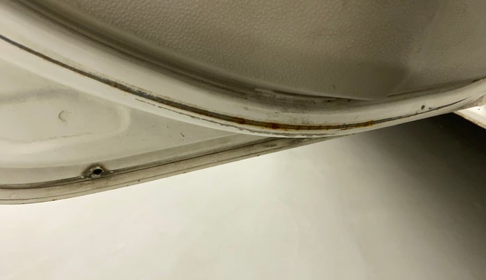 2013 Toyota Etios G, Petrol, Manual, 86,992 km, Rear left door - Slight discoloration