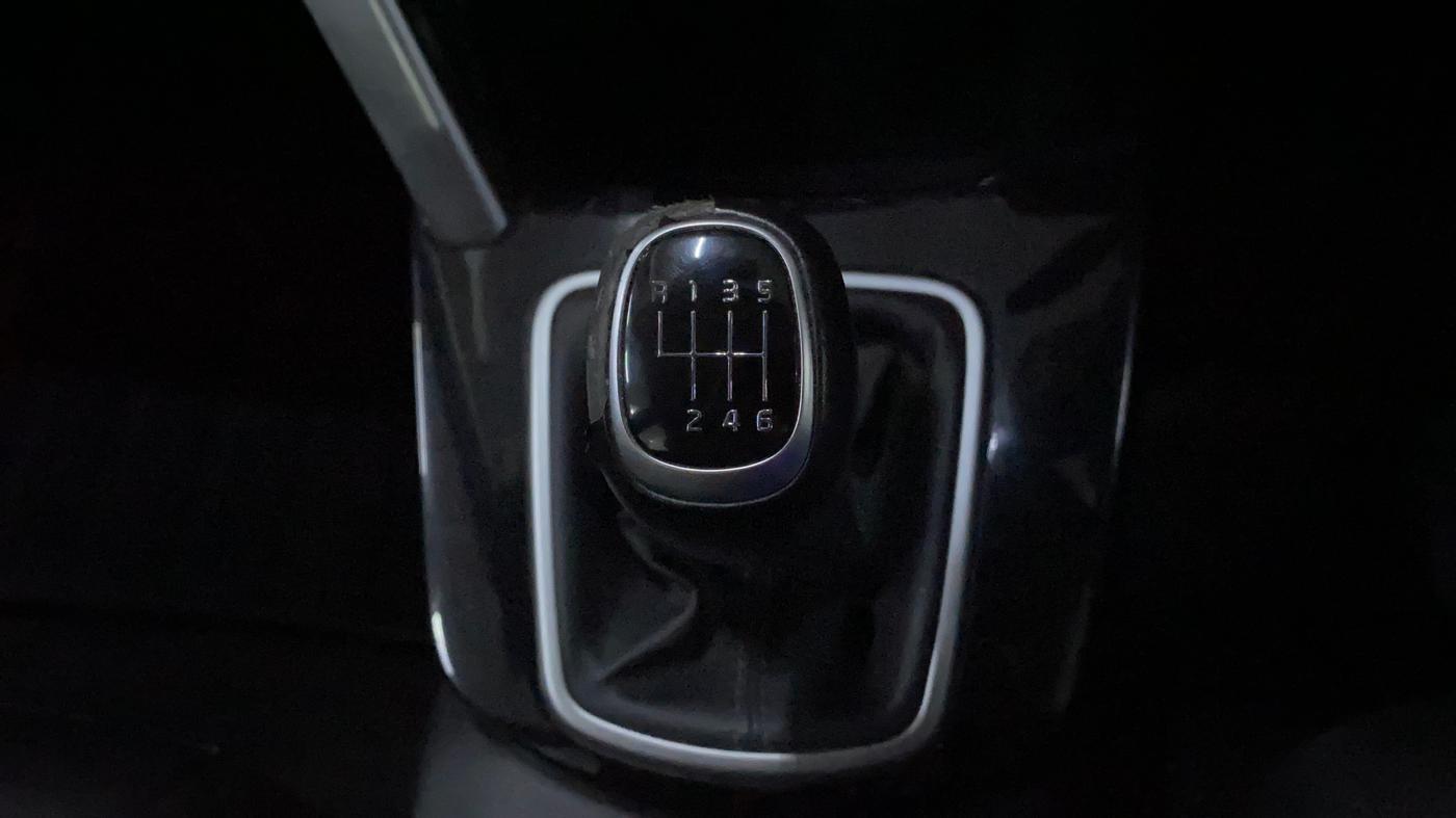 2022 KIA SELTOS HTK PLUS 1.5 IMT, Petrol, Manual, 23,936 km, Gear Lever