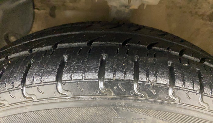 2015 Hyundai Grand i10 ASTA AT 1.2 KAPPA VTVT, Petrol, Automatic, 42,737 km, Left Front Tyre Tread