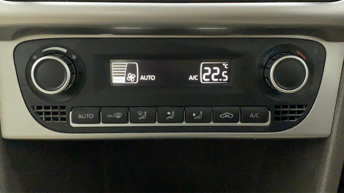 2014 Volkswagen Vento HIGHLINE PETROL, Petrol, Manual, 70,036 km, Automatic Climate Control