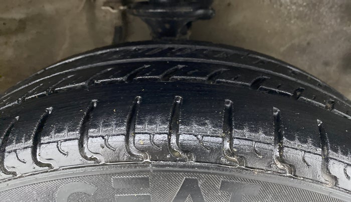 2018 Maruti Alto K10 VXI, Petrol, Manual, 96,295 km, Right Front Tyre Tread