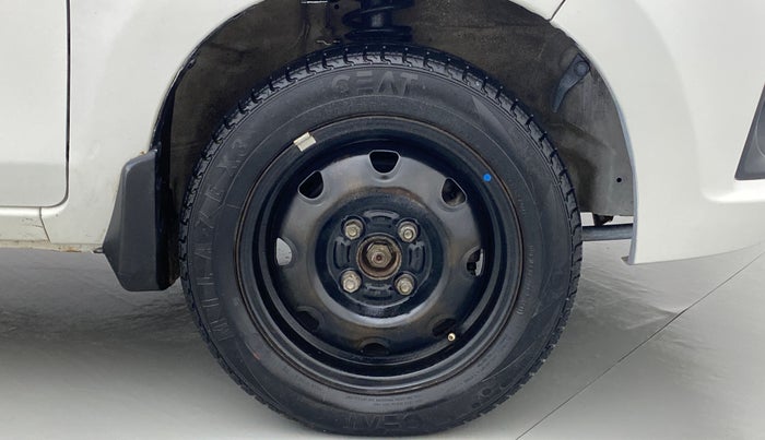2018 Maruti Alto K10 VXI, Petrol, Manual, 96,295 km, Right Front Wheel