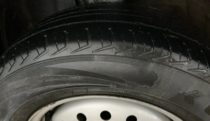2022 Maruti New Wagon-R LXI CNG 1.0, CNG, Manual, 43,312 km, Left Front Tyre Tread