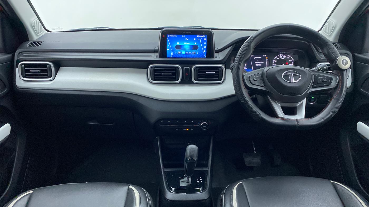 2022 Tata PUNCH CREATIVE AMT 1.2 RTN DUAL TONE, Petrol, Automatic, 3,750 km, Dashboard