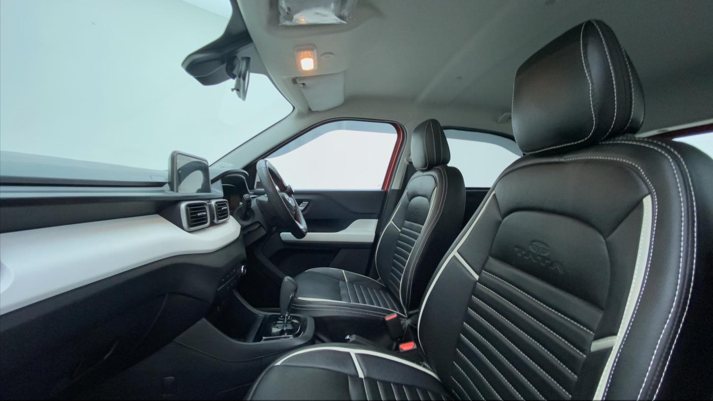 2022 Tata PUNCH CREATIVE AMT 1.2 RTN DUAL TONE, Petrol, Automatic, 3,750 km, Right Side Front Door Cabin