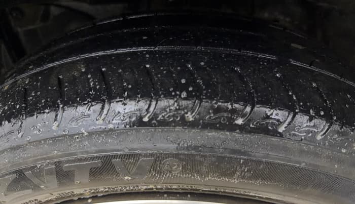 2023 Honda Amaze 1.2L I-VTEC VX, Petrol, Manual, 52,877 km, Left Front Tyre Tread
