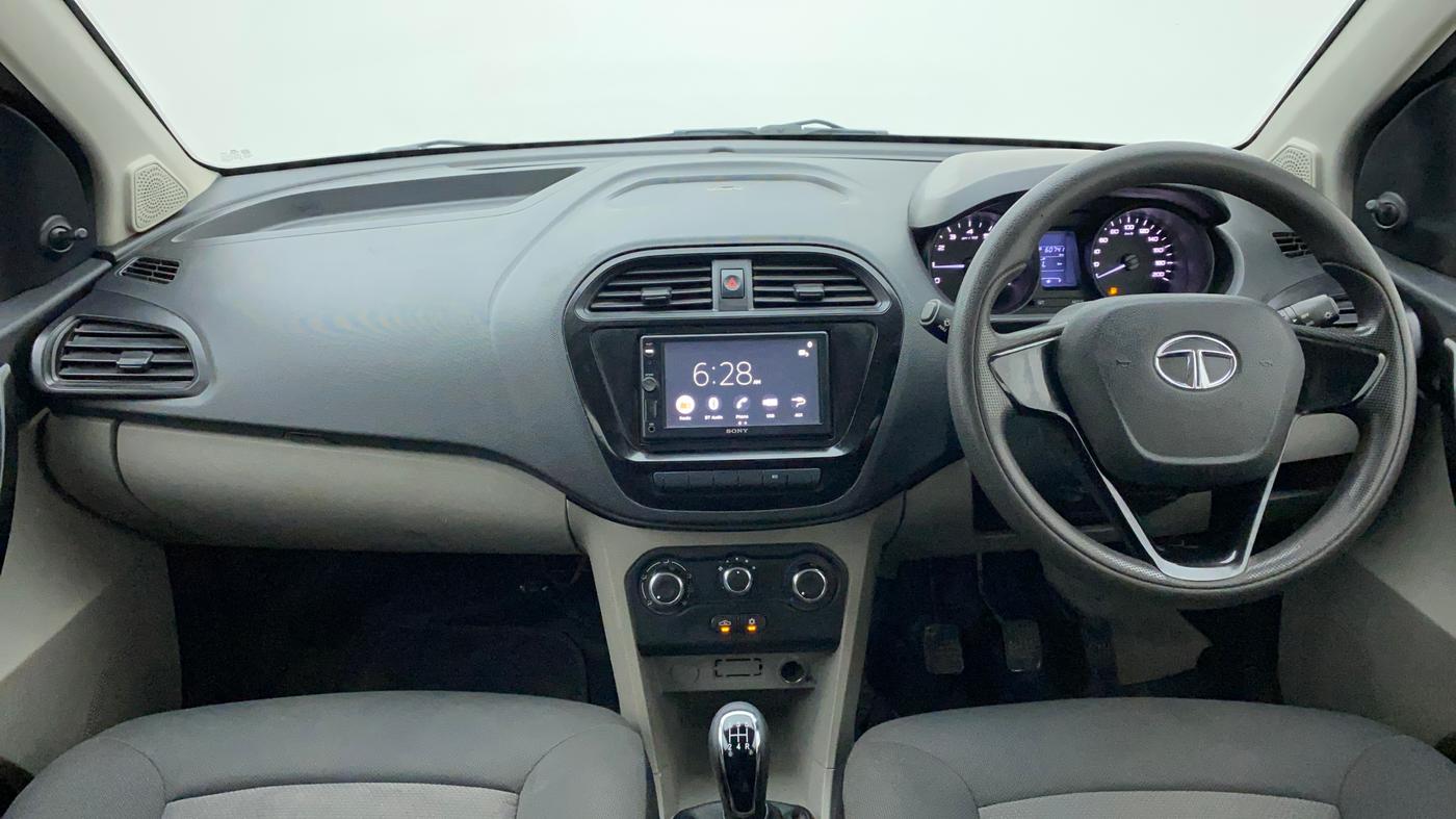 2018 Tata Tiago XM DIESEL, Diesel, Manual, 60,917 km, Dashboard