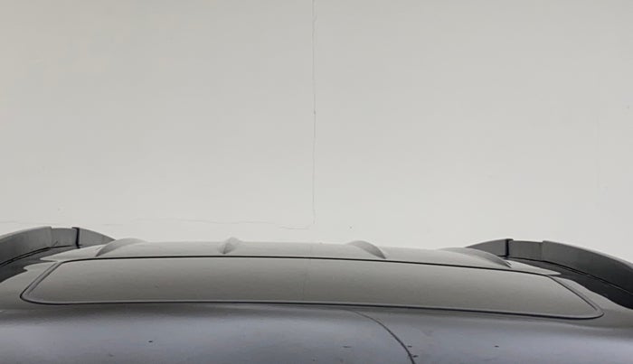 2017 Mahindra XUV500 W10, Diesel, Manual, 65,122 km, Moonroof/ Sunroof