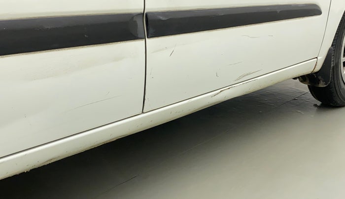 2013 Hyundai i10 MAGNA 1.2, CNG, Manual, 74,994 km, Right running board - Slightly dented