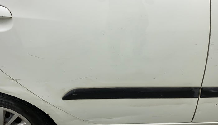 2013 Hyundai i10 MAGNA 1.2, CNG, Manual, 74,994 km, Right rear door - Slightly dented