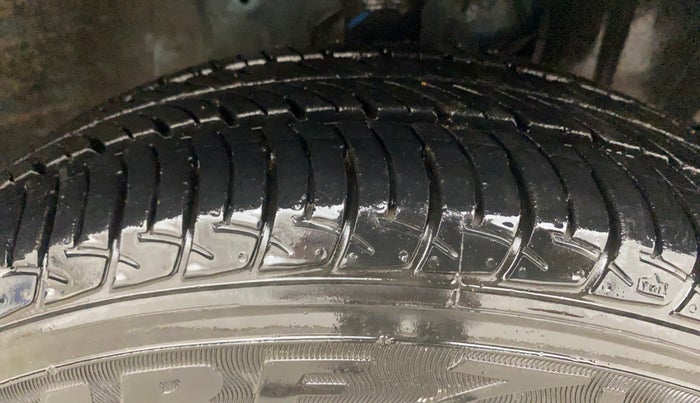 2020 Maruti New Wagon-R ZXI 1.2, Petrol, Manual, 15,130 km, Right Front Tyre Tread