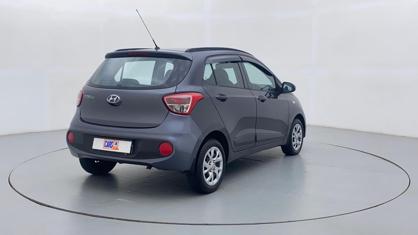 2018 Hyundai Grand i10 MAGNA 1.2 VTVT, Petrol, Manual, 35,038 km, Right Back Diagonal (45- Degree) View