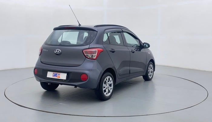 2018 Hyundai Grand i10 MAGNA 1.2 VTVT, Petrol, Manual, 35,038 km, Right Back Diagonal (45- Degree) View
