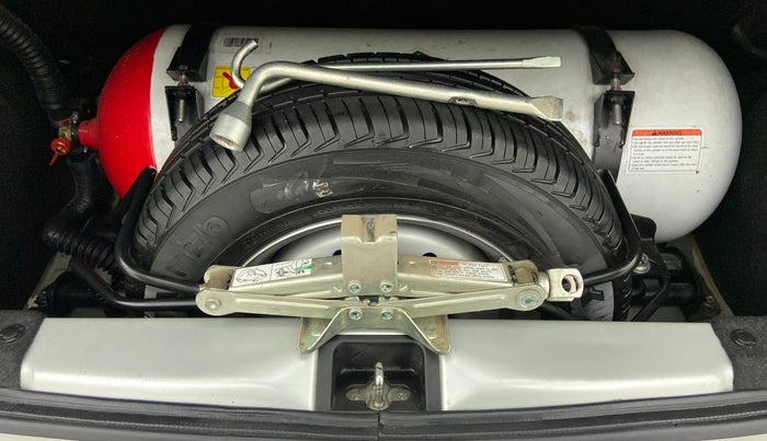 2021 Maruti New Wagon-R LXI CNG 1.0 L, CNG, Manual, 17,175 km, Spare Tyre