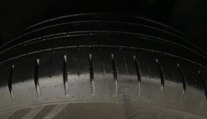 2021 Maruti Baleno ALPHA PETROL 1.2, Petrol, Manual, 21,455 km, Left Rear Tyre Tread