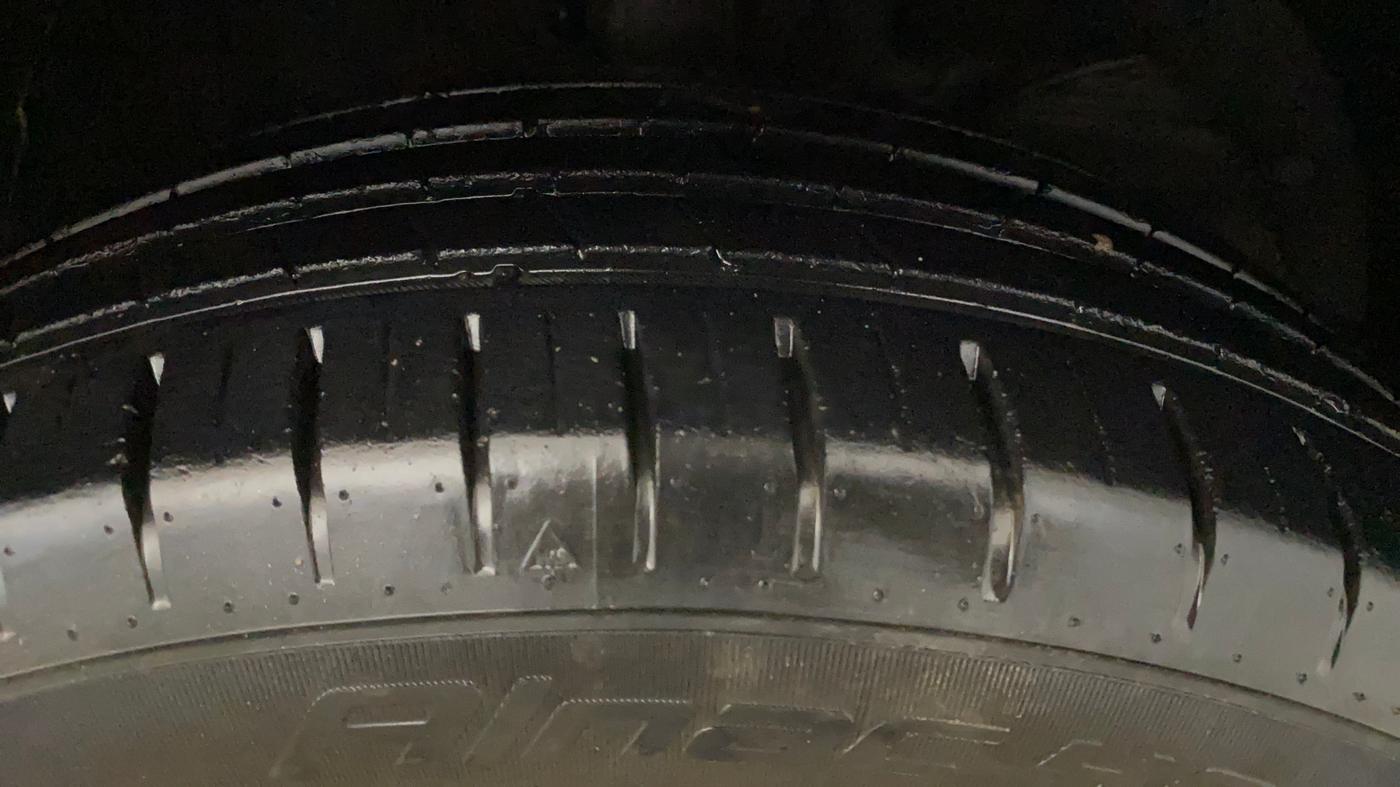 2021 Maruti Baleno ALPHA PETROL 1.2, Petrol, Manual, 21,545 km, Right Front Tyre Tread