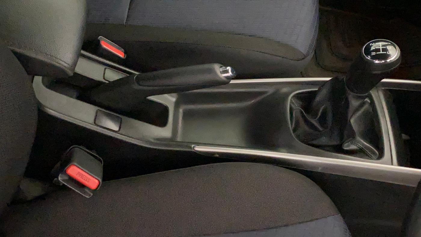 2021 Maruti Baleno ALPHA PETROL 1.2, Petrol, Manual, 21,545 km, Gear Lever