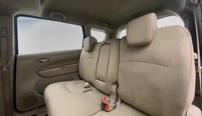 2017 Maruti Ertiga ZDI PLUS SHVS, Diesel, Manual, 29,935 km, Right Side Rear Door Cabin View