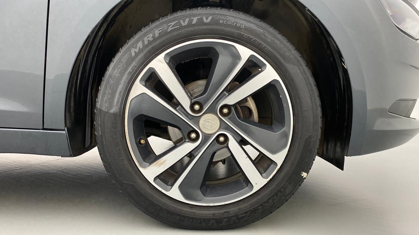 2020 Tata ALTROZ XZ 1.2, Petrol, Manual, 70,764 km, Right Front Wheel