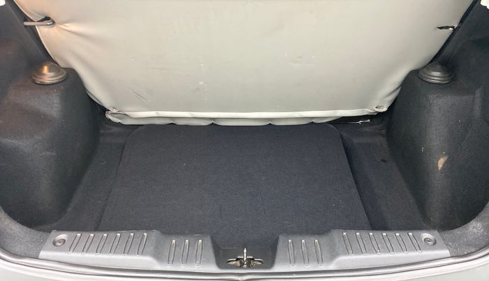 2020 Tata ALTROZ XZ 1.2, Petrol, Manual, 70,764 km, Boot Inside